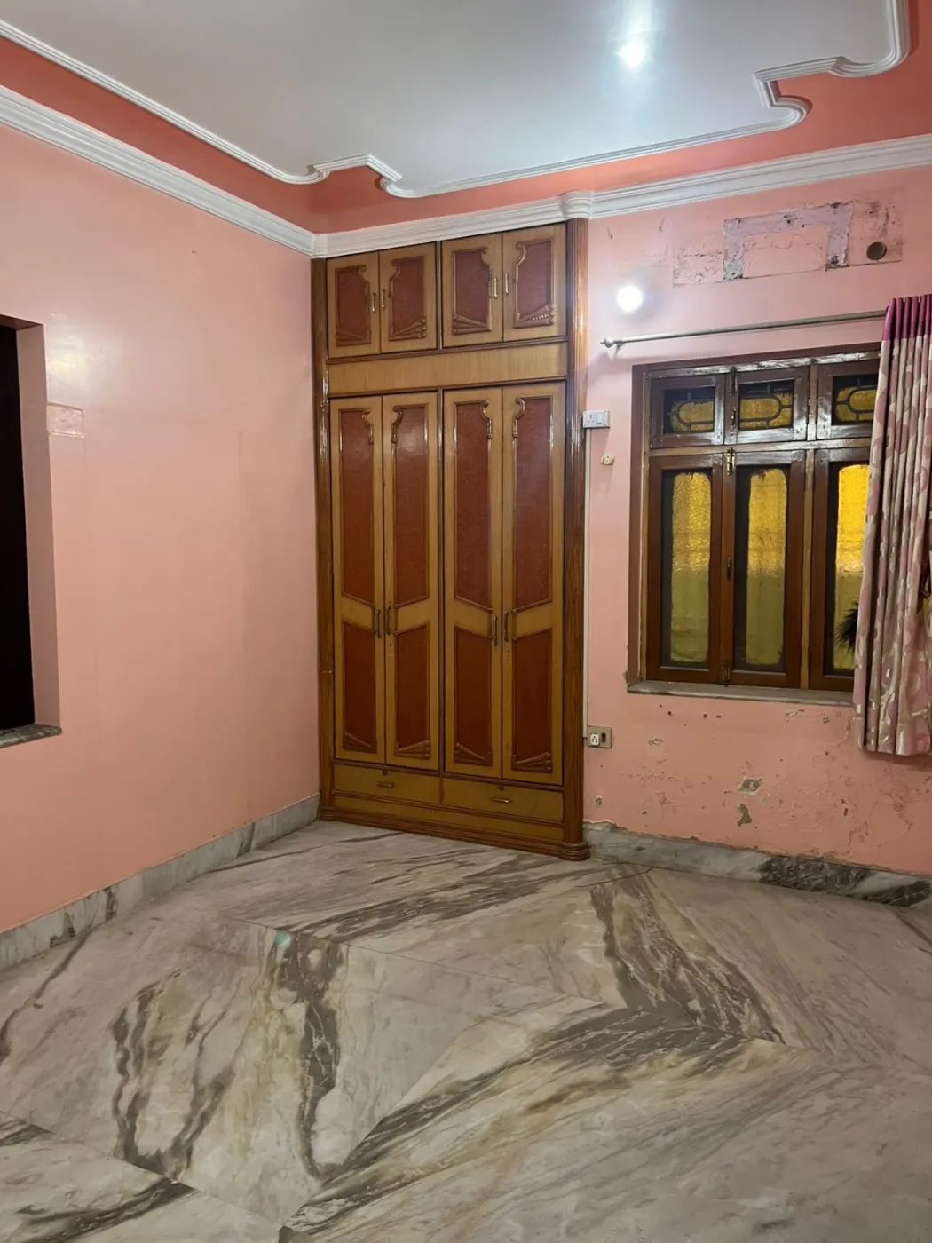 500 Yards area near Patna Golghar
